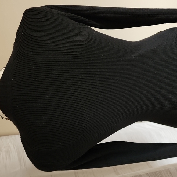 Majora Sweater - Picture 4 of 5